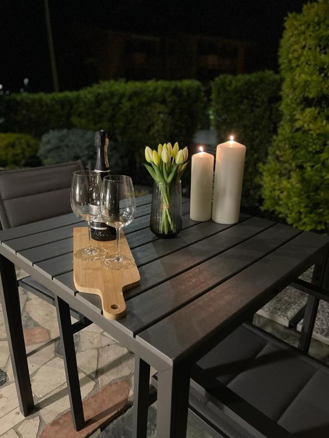 Apartamento La Mirage Desenzano del Garda Exterior foto